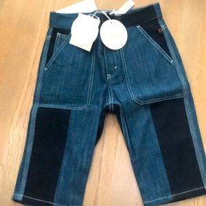 Shorts Chloe .. very stylish .